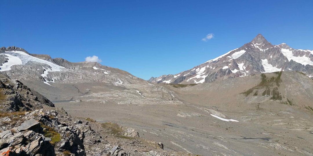 ENTRE TARENTAISE ET BEAUFORTIN     		TREK AU PIED DU RUITOR #1